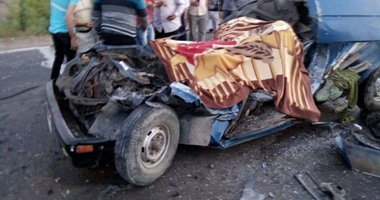 مصرع شخص فى حادث تصادم سيارتين بطريق مصر أسوان 