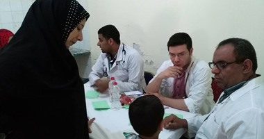 قافلة خيرية بالإسكندرية لتوزيع سلع غذائية وتوقيع كشف طبى مجانى على المواطنين