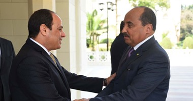 الرئيس السيسي يمنح نظيره الموريتاني قلادة النيل