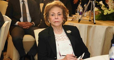 السفيرة ميرفت التلاوى تلتقى وفدا من سيدات أعمال الغرف التجارية المصرية
