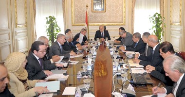 بدء اجتماع بحث تطوير منطقة دار السلام برئاسة شريف إسماعيل