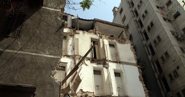 انهيار أجزاء من عقار غرب الإسكندرية دون إصابات