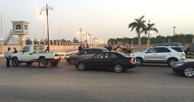 نواب البرلمان يتوافدون إلى مسجد المشير طنطاوى لحضور عزاء سامح سيف اليزل