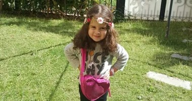 خالد الغندور ينشر صورة لابنته عبر فيس بوك معلقا:" زينة البنات"
