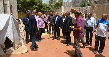 محافظ سوهاج يلتقى أعضاء مجلس إدارة مركز شباب ناصر لمناقشة تطويره
