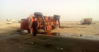 مصرع سائق وإصابة 6 عمال فى انقلاب سيارة ربع نقل بالشيخ زايد