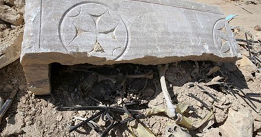 بالصور.. اكتشاف عظام قديس تحت أنقاض الدير تعود للقرن الـ5 الميلادى