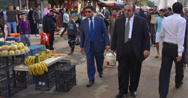 محافظ الإسكندرية يقوم بجولة فى الأحياء ويؤكد أزمة الحزام الأخضر فى طريقها للحل