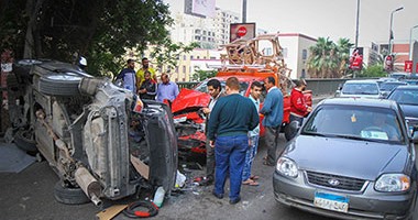 مصرع شخصين فى حادث تصادم سيارتين بطريق الإسكندرية الصحراوى