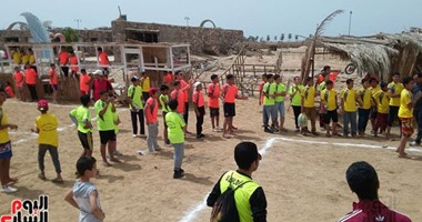 بالصور.. انطلاق منافسات الألعاب الشاطئية لتلاميذ الإعدادية فى طور سيناء
