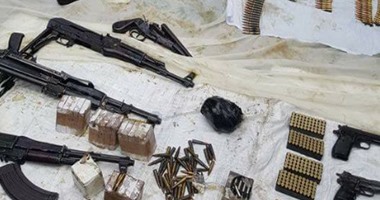 ضبط 3 أشخاص بحوزتهم أسلحة نارية ومخدرات فى بنى سويف