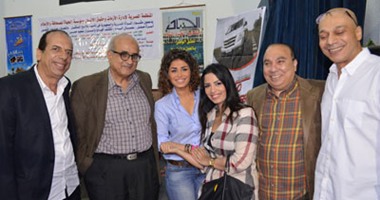 بالصور.. تكريم أسرة مسلسل "سلسال الدم"