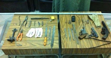 حبس 3 متهمين بإدارة ورشة لتصنيع الأسلحة والذخائر فى أسوان