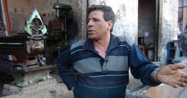 بالصور.. الركود يخيم على سوق صناعة المقطورات بزفتى