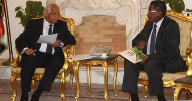 محافظ القاهرة يناقش توقيع بروتوكول للتدريب مع وزير تنمية السودان