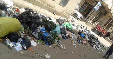 بالصور.. القمامة تُحاصر شوارع فوه بكفر الشيخ