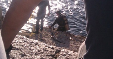 "واتس آب اليوم السابع": الإنقاذ النهرى يخرج جثة شاب غريق بالأزاريطة