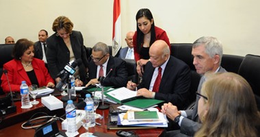بالصور..الأمم المتحدة تمنح مصر 2.6 مليون يورو لاستكمال جهود إزالة الألغام