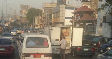"واتساب اليوم السابع": تكدس وازدحام مرورى بميدان لبنان
