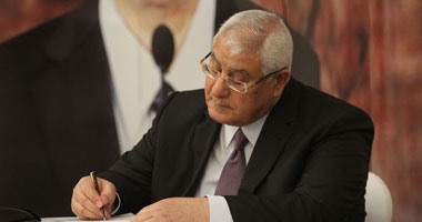 المستشار عدلى منصور: إحالة "الإرهاب" للمحاكم العسكرية يحتاج لتعديل دستورى