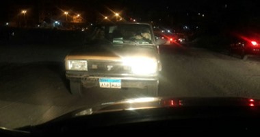 "واتس آب اليوم السابع": سيارة تسير عكس الاتجاه فى مصر الجديدة