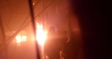 السيطرة على حريق التهم مقاعد خشبية داخل مدرسة فى كوم أمبو بأسوان