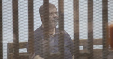 بدء محاكمة محمد مرسى وآخرين بالتخابر مع قطر