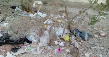 "اليوم السابع واتس آب": بالصور.. تكدس القمامة بمساكن الجيزة فى المقطم