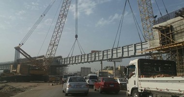 حى العامرية بالإسكندرية يواصل أعمال مشروعات تطوير الكبارى وشبكة الطرق