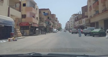 النيل والترعة ملاذ شباب قنا من "الموجة الحارة".. والشوارع تخلو من المارة
