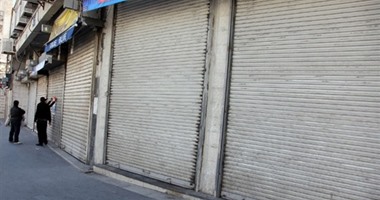 المحال التجارية فى بورسعيد تغلق أبوابها بسبب الموجة الحارة