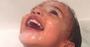 صورة لابنة كيم كارشيان تتعدى المليون إعجاب على "إنستجرام"