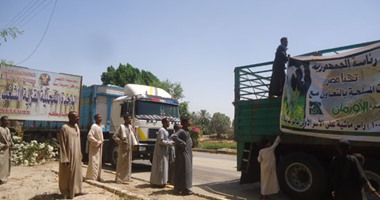 محافظ الأقصر ومدير الأمن يتابعان توزيع عجول التسمين على المواطنين