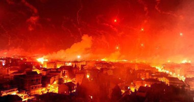 بالصور.. جماهير جالطة سراى تحرق اسطنبول احتفالا بفوز فريقها بالدورى