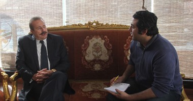 خالد زين يطلق قذائفه بعد العودة لرئاسة اللجنة الأولمبية:"مؤامرة خبيثة" وراء التجميد.. و"برىء" من انتحال صفة الوزير..حطب عايز يبقى رئيس بـ"العافية".. حسن مصطفى "يكرهنى"..خالد عبد العزيز أفضل وزير رياضة