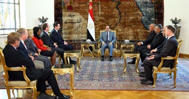 وفد الكونجرس لـ"السيسى":مصر أساس الاستقرار فى الشرق الأوسط ودعمنا مستمر