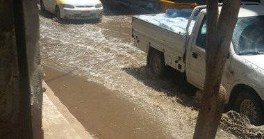 واتس آب اليوم السابع: شارع "أم صابر" بكفر الشيخ يغرق فى الصرف الصحى