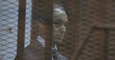 حضور "آسفين يا ريس" جلسة الحكم على مبارك ونجليه بـ"القصور الرئاسية"