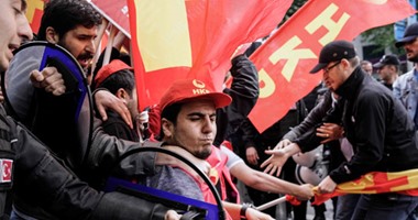 فيديوجراف.. معاناة العمال فى تركيا بسبب انعدام الرقابة الحكومية بالبلاد 