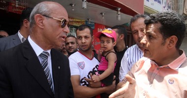 رئيس حى منشأة ناصر: إخلاء 840 أسرة من أماكن خطرة لنقلهم للأسمرات