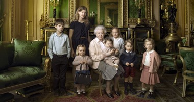21 صورة للأطفال من ألبوم العائلة المالكة البريطانية على مدار 100 عام