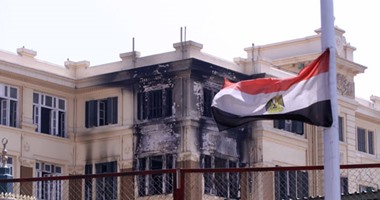 انتهاء عمليات تبريد حريق مكاتب محافظة القاهرة والمباحث تستمع لأقوال الشهود