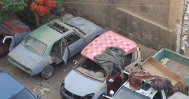 بالفيديو.. انتشار ورش سمكرة السيارات أسفل عقارات صقر قريش بمدينة نصر