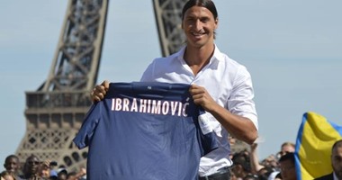 إبراهيموفيتش يتصدر استفتاء أفضل لاعب محترف فى تاريخ الدوري الفرنسي