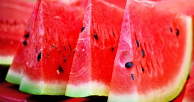 13 أكلة لمقاومة الحر والعطش أثناء صيام رمضان.. منها الخيار والبطيخ