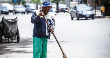 إطلاق مبادرة "أنا زيك إنسان" لمساعدة وعلاج عمال النظافة بدمياط