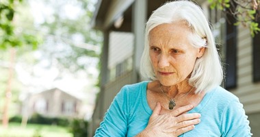 "ديلى ميل" تكشف عن أعراض خفية للأزمات القلبية الصامتة.. أبرزها الأنفلونزا