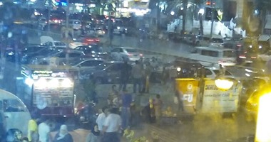 صحافة المواطن.. بالصور.. باعة جائلين يحاصرون مسجد الحصرى بأكتوبر