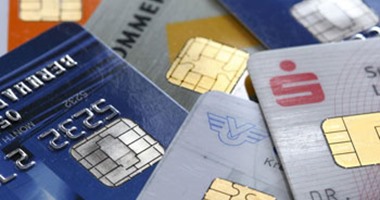 ضبط شخص متهم بالاستيلاء على بطاقات الدفع الإلكترونى للمواطنين