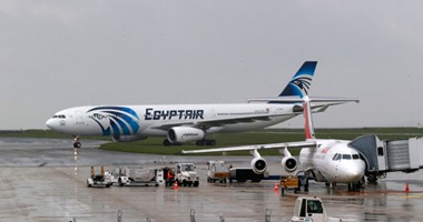 بالصور..أخر ظهور للطائرة المصرية المنكوبة بمطار شارل ديجول
